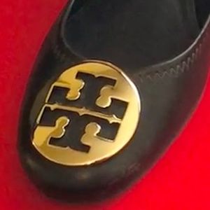 Tory Burch gold detail 2 inch pumps like new